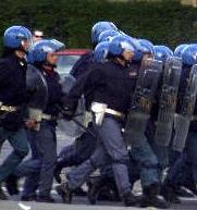 polizia allo stadio