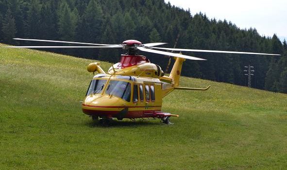 elisoccorso sondrio Elisoccorso a Cene: giovane precipita da una pianta, è grave
