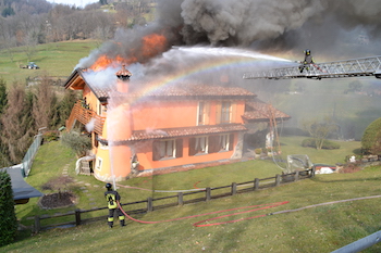 incendio san rocco leffe