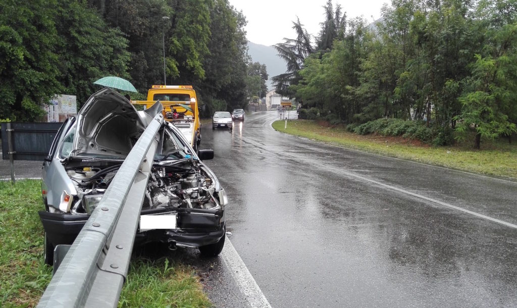 auto-incidente-vallalta