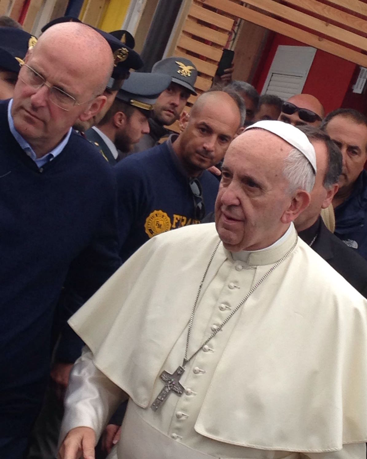 papa-francesco-terremoto-amatrice2