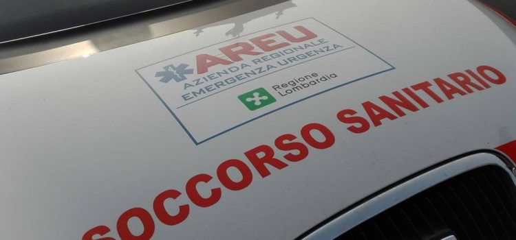 Cade da moto a Nembro, 25enne in ospedale Cade da moto a Nembro, 25enne in ospedale