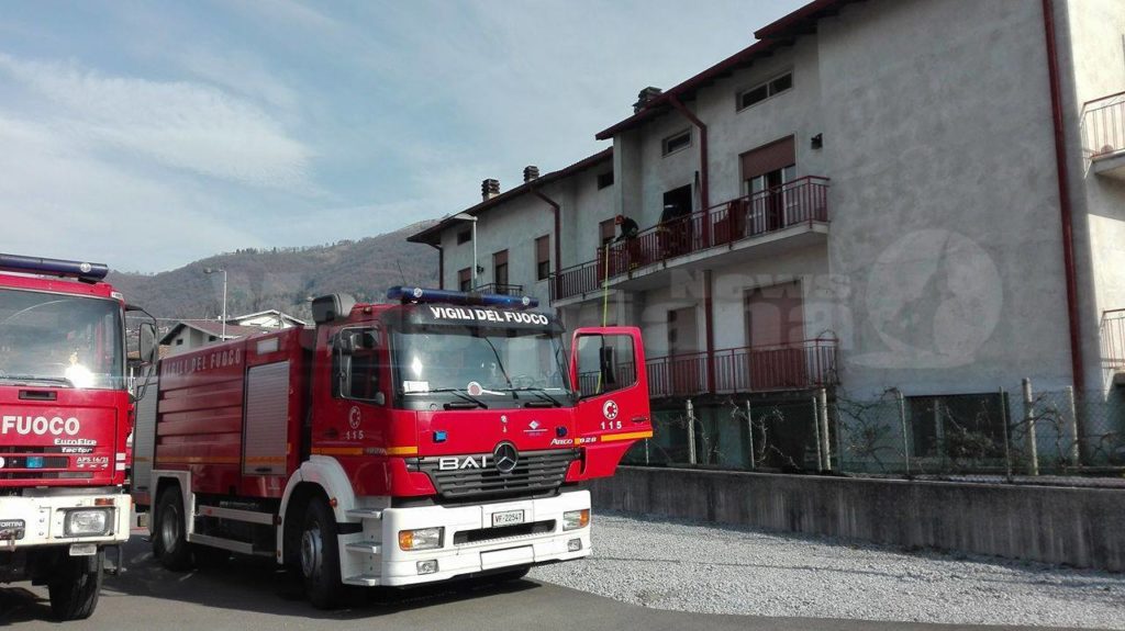 vigilidelfuoco-gandino-incendio-abitazione