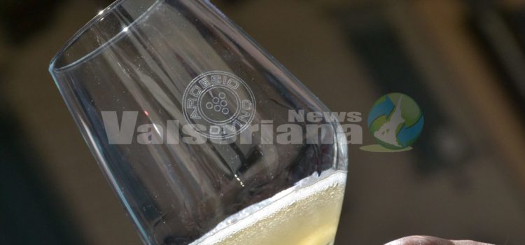 Dal 4 al 5 agosto torna l’appuntamento con “Ardesio DiVino” Dal 4 al 5 agosto torna l’appuntamento con “Ardesio DiVino”