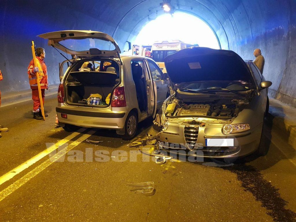 Incidente in galleria ad Albino, 3 persone ferite Valseriana News