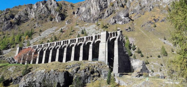 Escursione alla Diga del Gleno, dal 23 giugno attivo il bus navetta Vilminore-Pianezza Escursione alla Diga del Gleno, dal 23 giugno attivo il bus navetta Vilminore-Pianezza