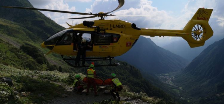 Escursionisti in difficoltà: soccorsi a Colere, Azzone e Ardesio Escursionisti in difficoltà: soccorsi a Colere, Azzone e Ardesio