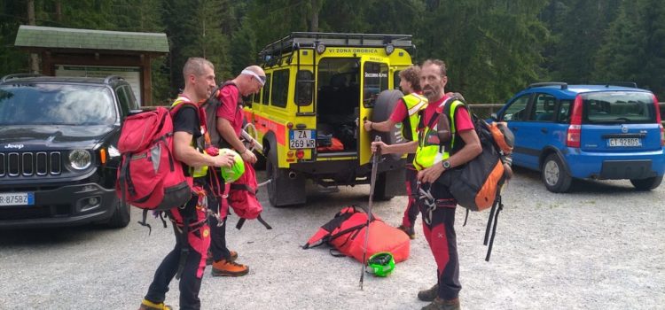 Escursionisti in difficoltà: soccorsi a Colere, Azzone e Valgoglio Escursionisti in difficoltà: soccorsi a Colere, Azzone e Valgoglio