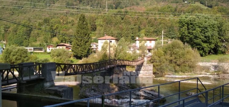 Villa d’Ogna, chiuso il ponte “che balla” Villa d’Ogna, chiuso il ponte “che balla”