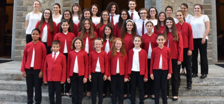 Piccoli cantori, grande concerto: sabato 8 dicembre il Concerto di Natale a Gandino Piccoli cantori, grande concerto: sabato 8 dicembre il Concerto di Natale a Gandino