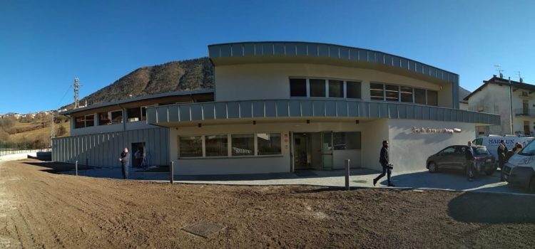 Cerete, si inaugura la nuova scuola Cerete, si inaugura la nuova scuola