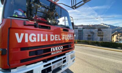 vigili del fuoco autoscala (credit valseriana news)