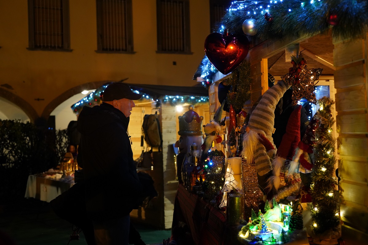 villaggio mercatini natale clusone foto diego percassi