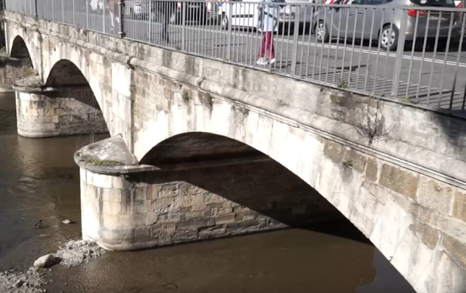 chiusura ponte seriate