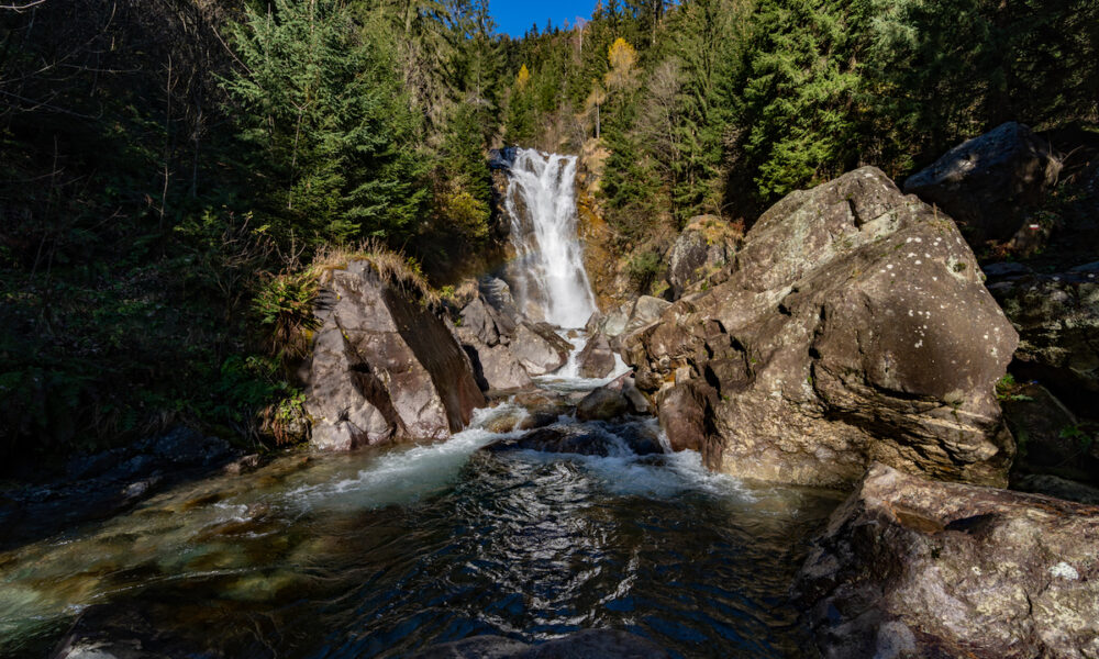 cascata Val di Scalve bandiera verde legambiente 2025