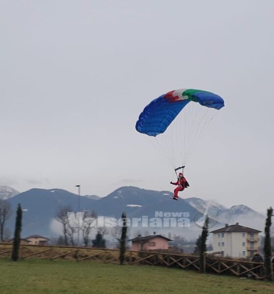 babbi natale paracadutisti