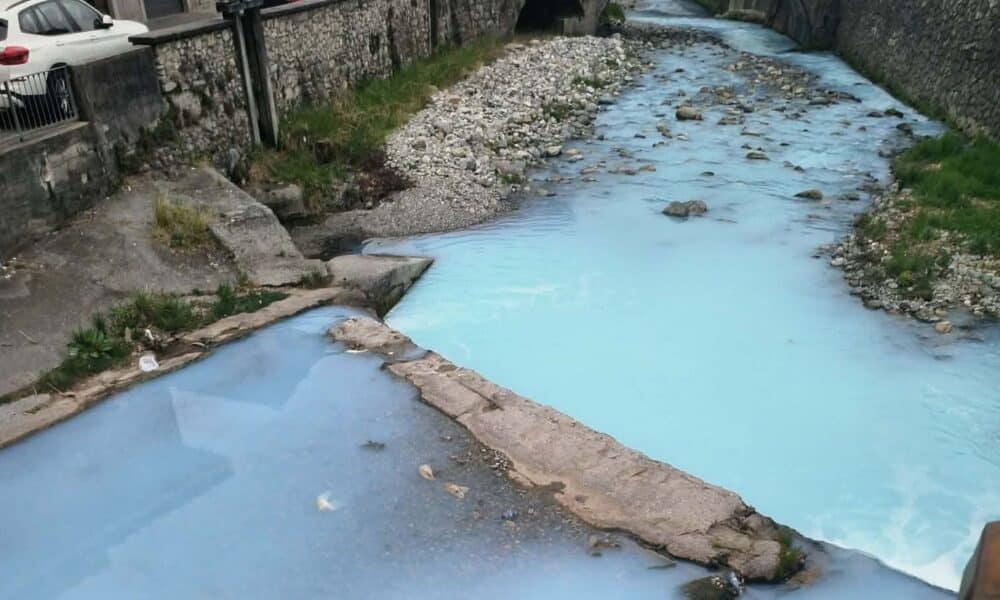 torrente val vertova colorato