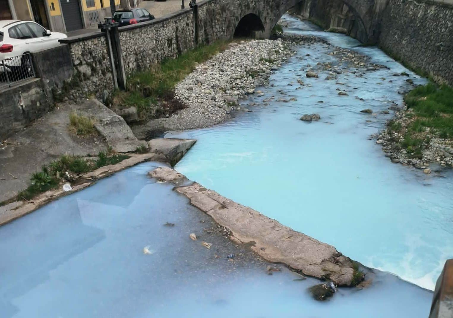 torrente val vertova colorato