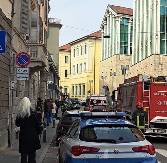 tribunale bergamo uomo minaccia di