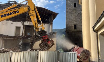 demolizione casa parrocchiale gorno 2