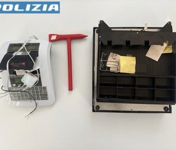 furto bergamo arresto polizia