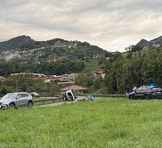 auto ribaltata casnigo